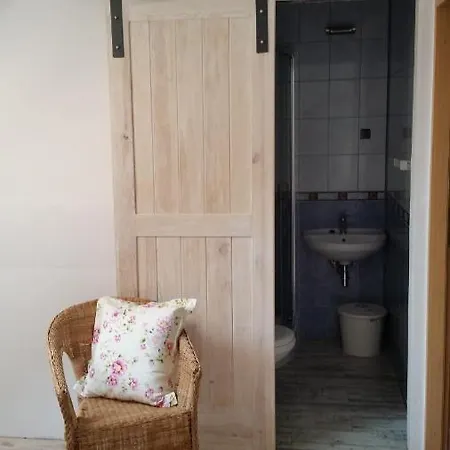 Alloggio per agriturismo Folwark Leszczynowka