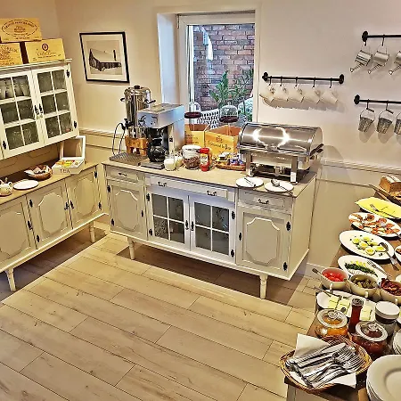 Folwark Leszczynówka Srebrna Góra