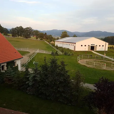 Bauernhof Folwark Leszczynowka