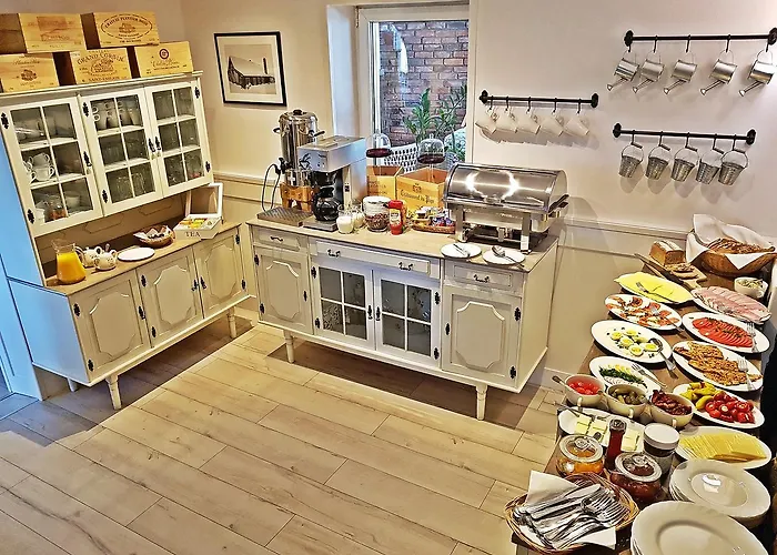 Folwark Leszczynowka Srebrna Góra