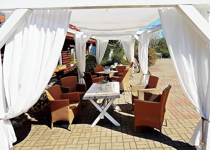 Folwark Leszczynowka Farma Srebrna Góra